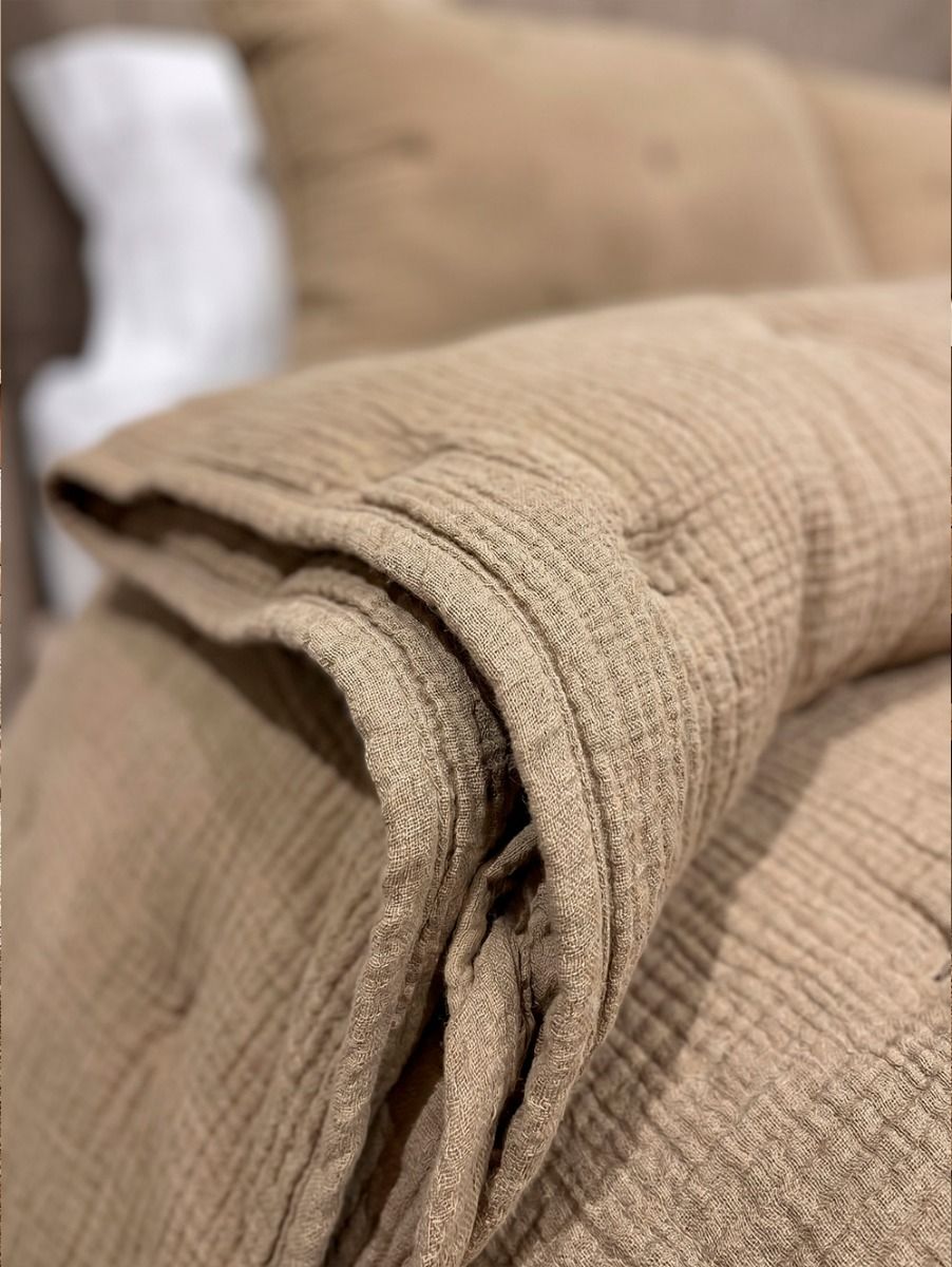 ACOLCHADO COPPELIA BEIGE QUEEN