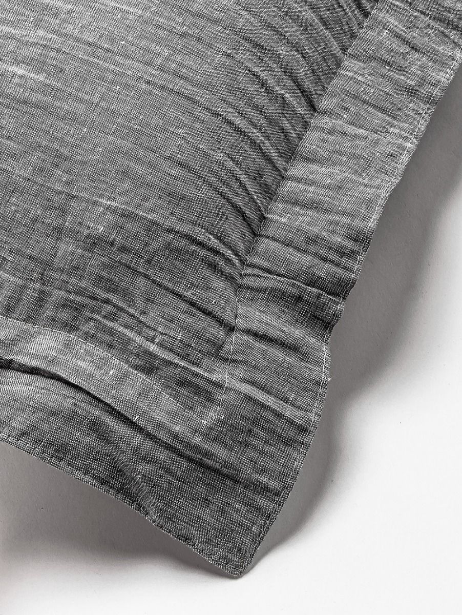 ALMOHADON DE LINO THESS GREY CHAMBRAY 50 x 70