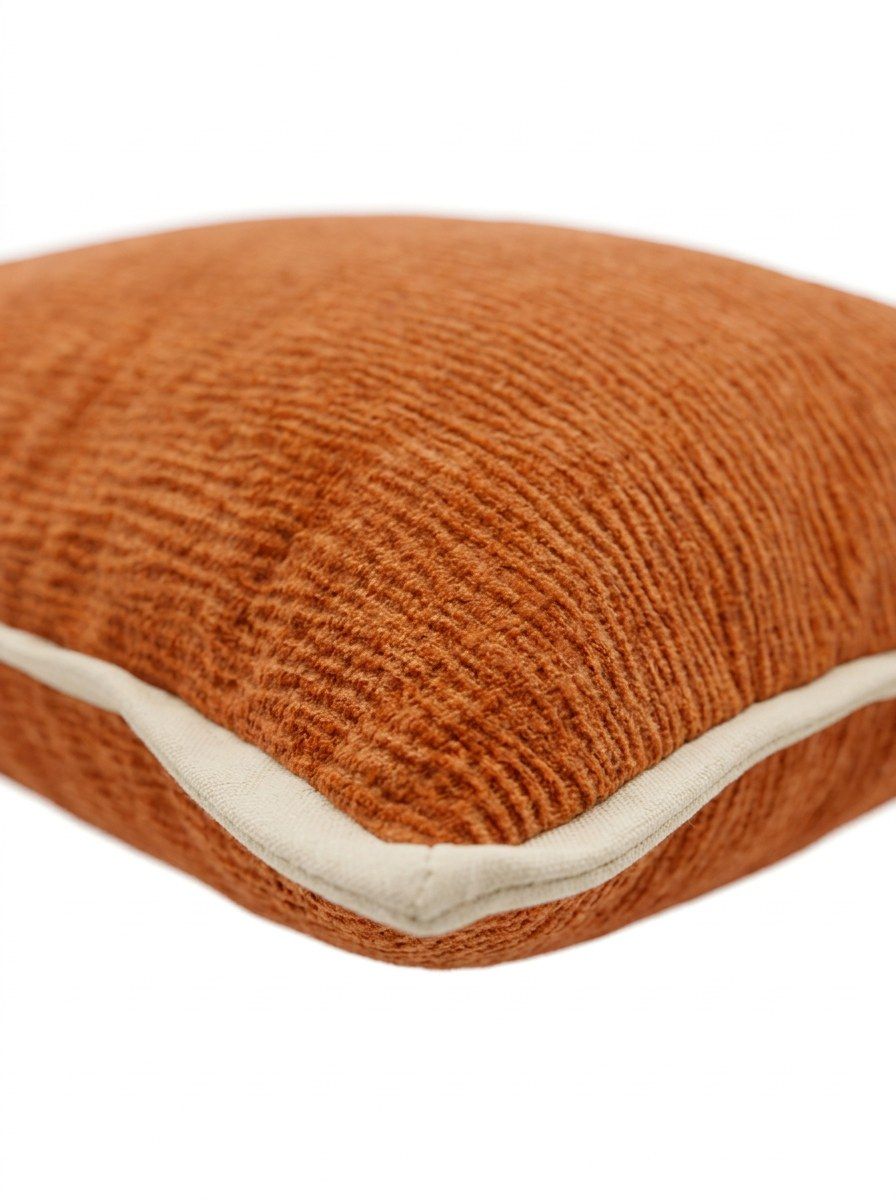 ALMOHADON PRAGA SAHARA COBRE CON PESTAÑA 30X50