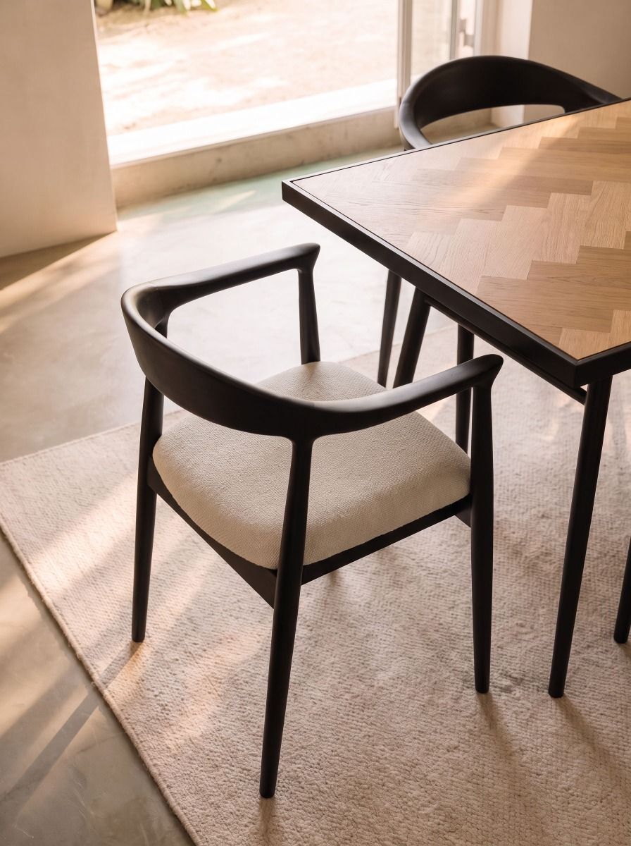 SILLA CON APOYA FRAYA BLACK