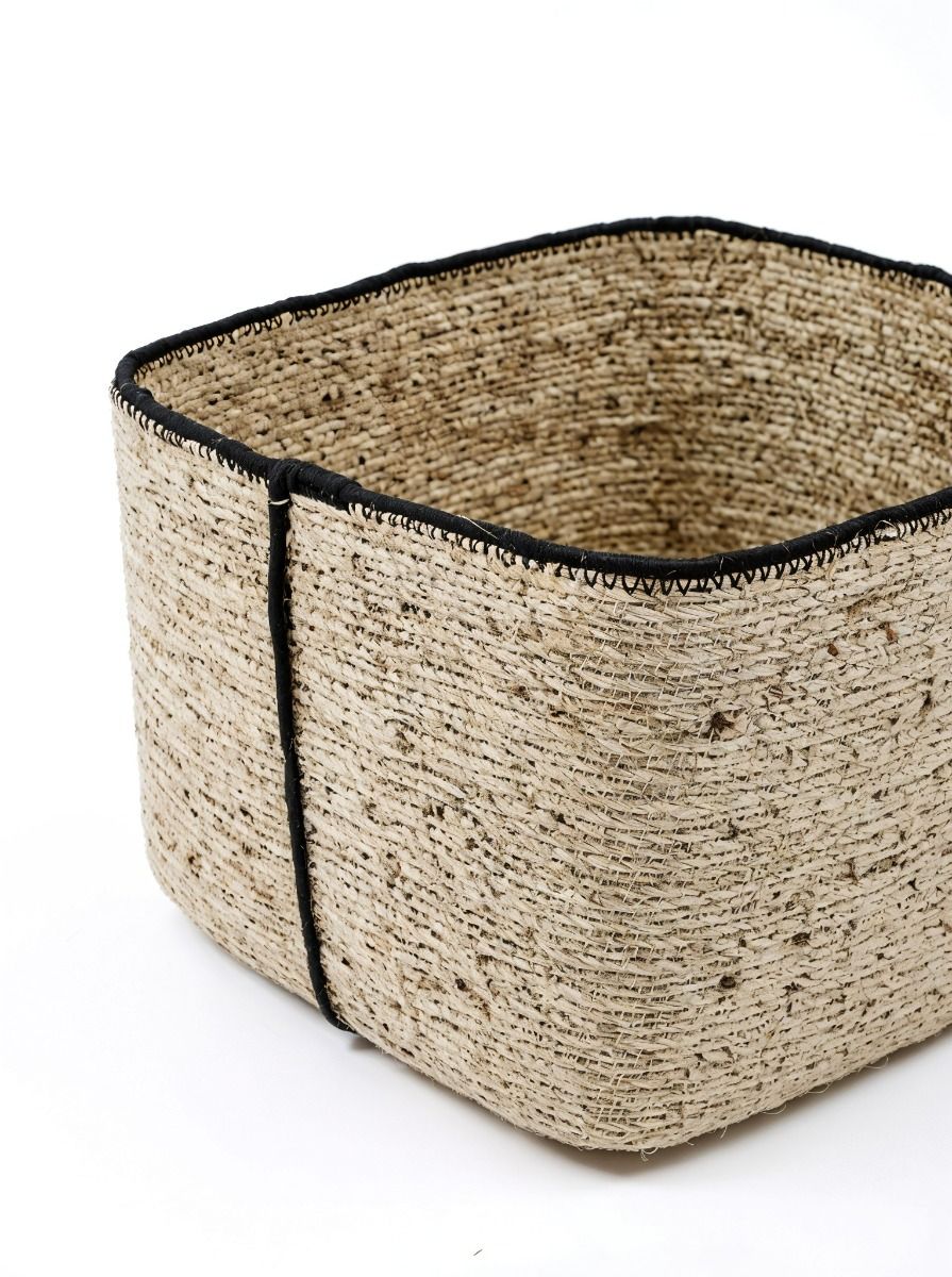 CANASTO ASHA BLACK & NATURAL M