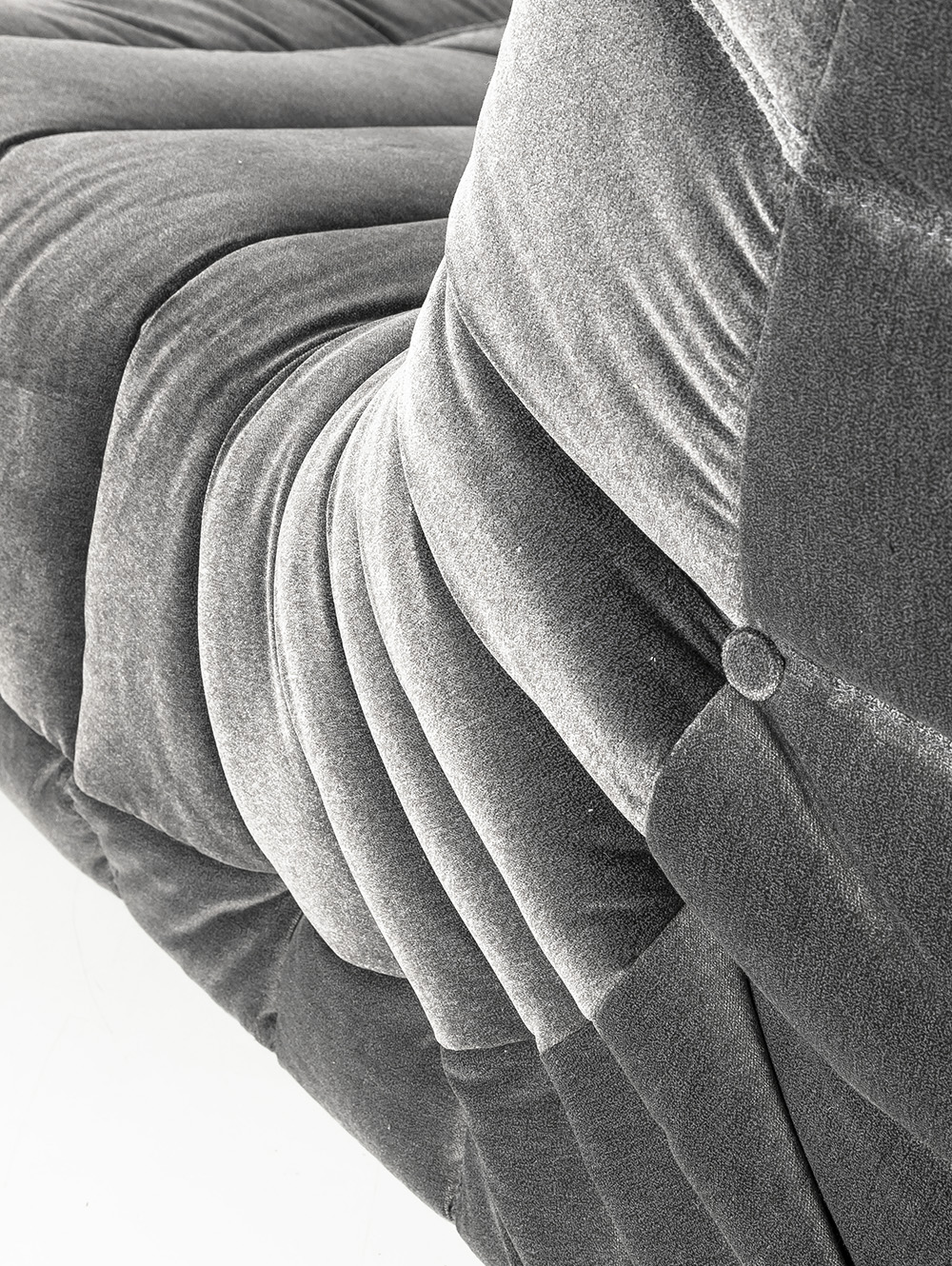 Sillon tipo puff de pana-TOGO VELVET GRIS TOPO-Landmark-05.jpg image number null