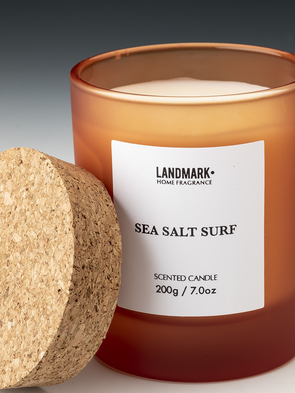 _Vela aromatica con tapa-LARZ SEA SALT-Landmark-02.jpg image number null