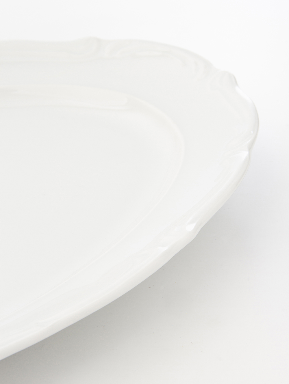 Fuente ovalada blanca-FUENTE OVAL WHITE 36 CM-Tiendas Landmark-1.jpg image number null