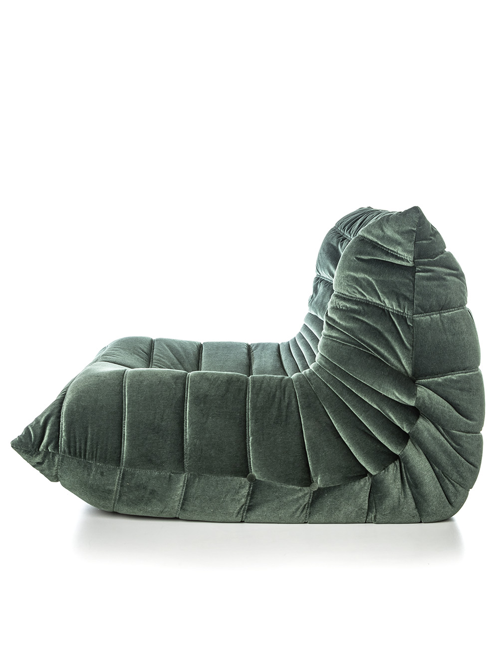 Sillon tipo puff verde ingles-TOGO VELVET VERDE OSCURO-Landmark-03.jpg image number null